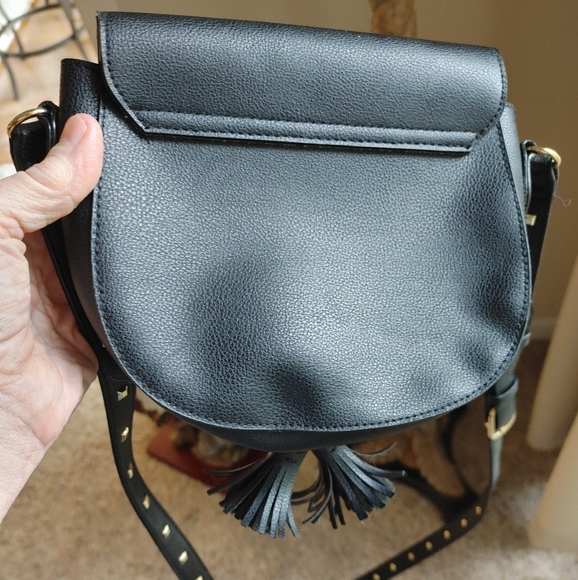 VICTORIA'S SECRET STUDDED CROSSBODY BAG, BLACK GOLD - Picture 9 of 11